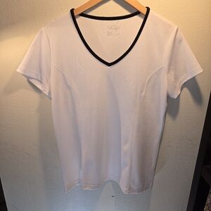Made for life sz. Medium white tshirt